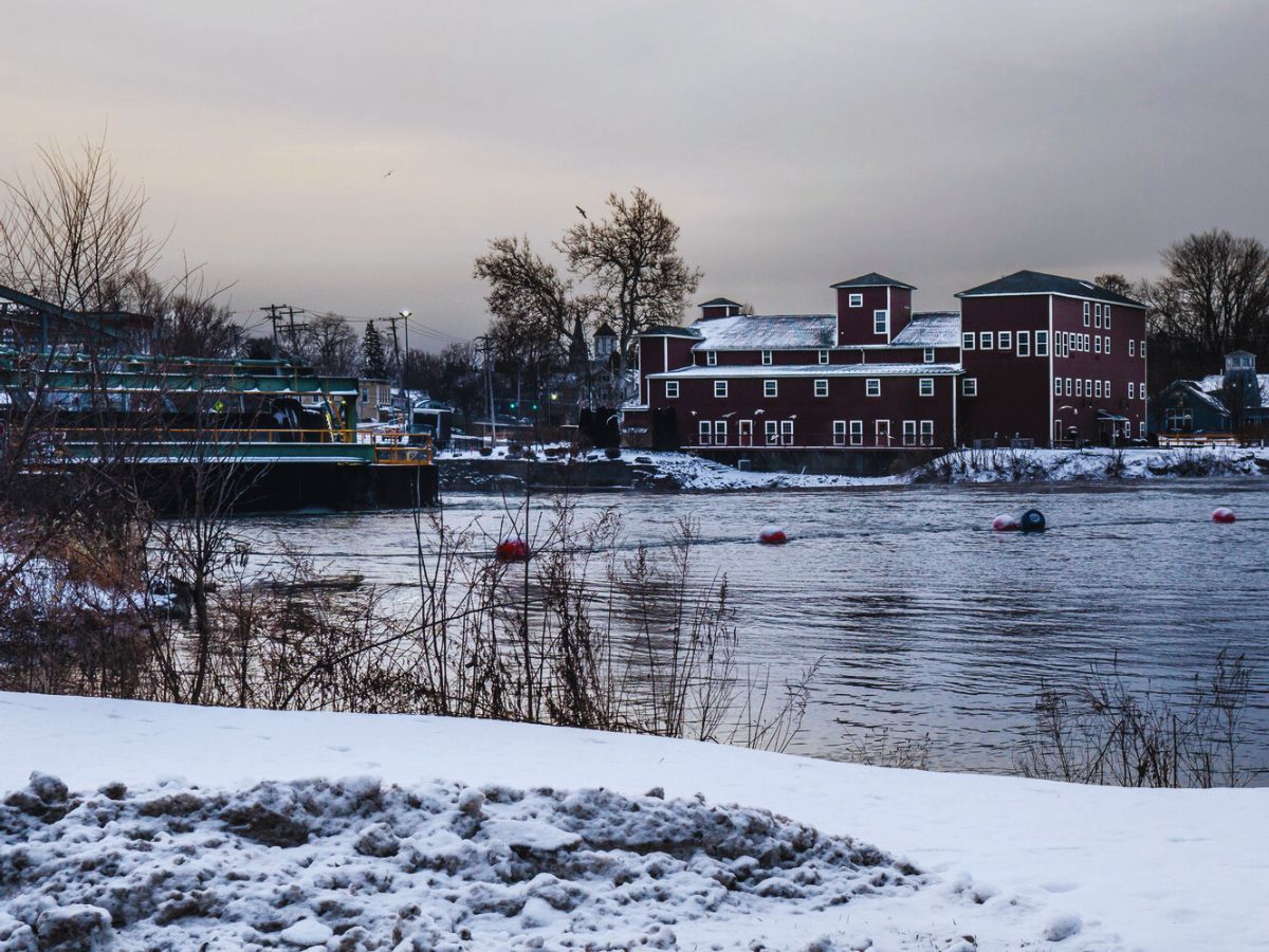 The Seneca River on a brisk winter morning, Baldwinsville, NY
